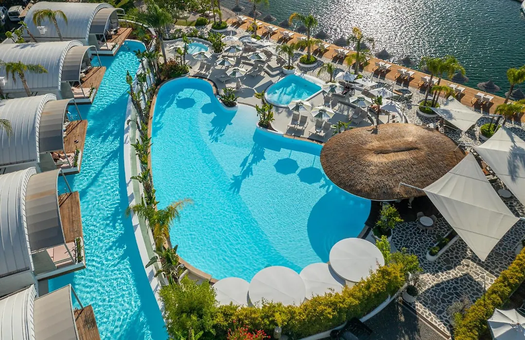 Yacht Classic Hotel - Boutique Class-1