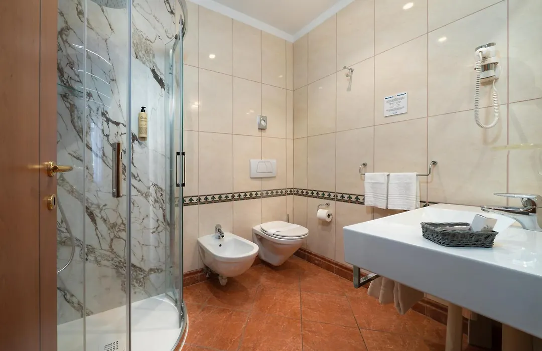 Hotel Luis-1