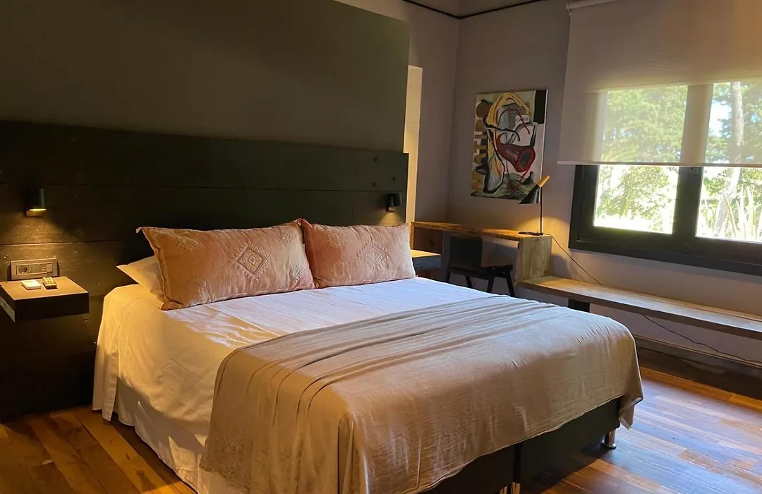 Be House Suites & Spa-1