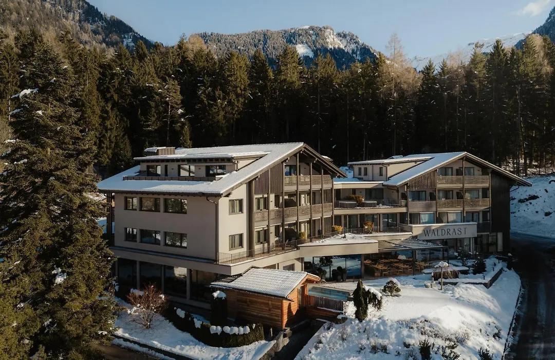 Waldrast - Forestside Living-1