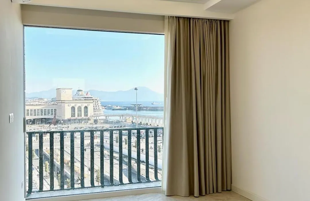 Tiffany & Babylon Luxury Stay-1
