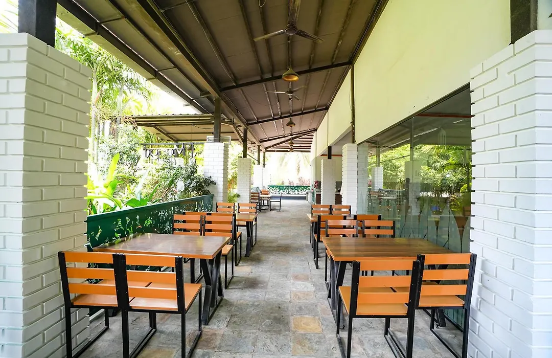 Fabhotel Grand & Resorts-1