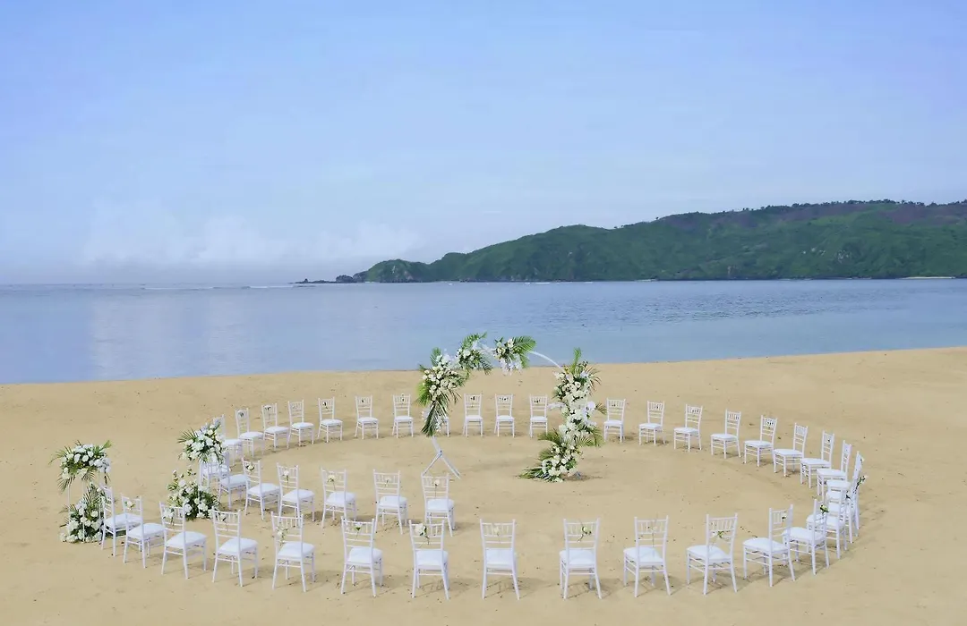 Pullman Lombok Merujani Mandalika Beach Resort-1