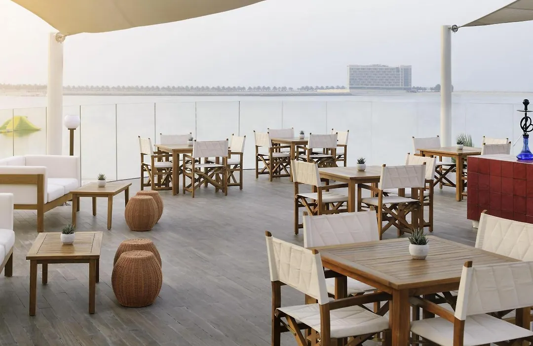 Moevenpick Resort Al Marjan Island-1