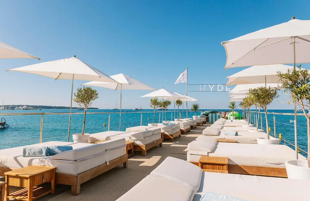 Mondrian Cannes-1