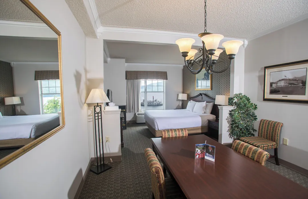 Fort William Henry Hotel-1