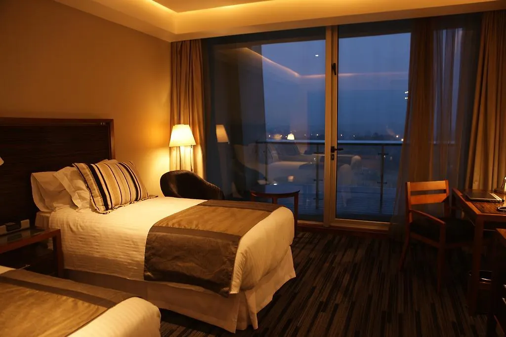 Hotel Dreams Valdivia-1