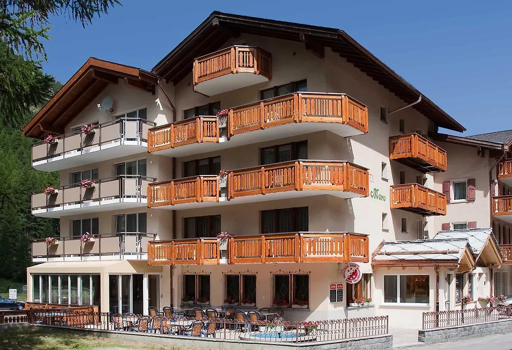 Hotel Monte-Moro-1