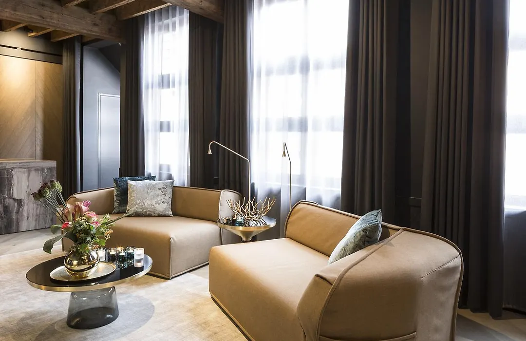 Gulde Schoen Luxury Studio-Apartments-1