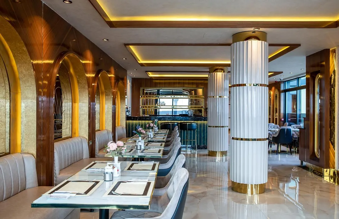 Beethoven Senfoni Hotel-1