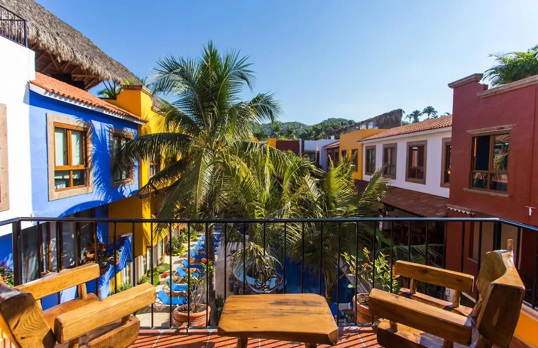 Casa Loteria: Colorful Family Retreat with Pool in Pueblito Sayulita-1