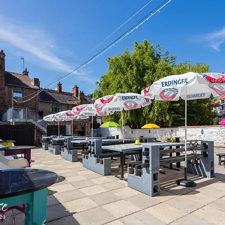 The Saddle Inn-2