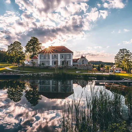 Aparthotel & Wellness Knizeci Cesta-2