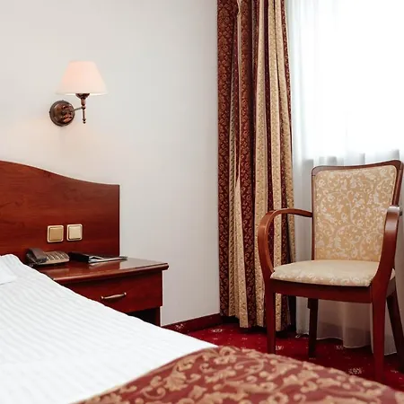 Hotel Sympozjum & Spa-3