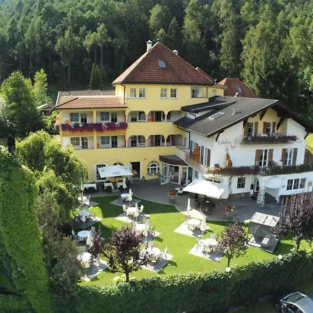 Landhotel Latscherhof-2