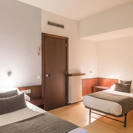 Hotel Emporda-2