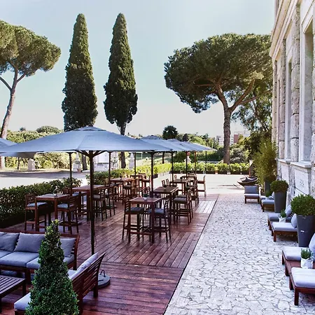Th Roma - Carpegna Palace-2