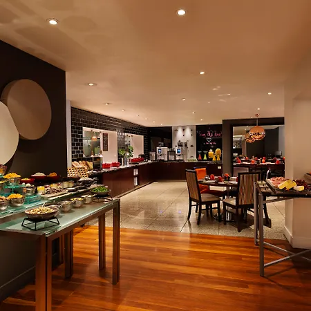 Pullman Auckland Hotel & Apartments-2