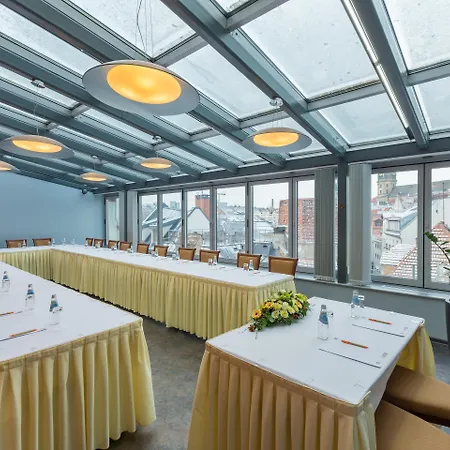 Avalon Hotel&Conferences-3