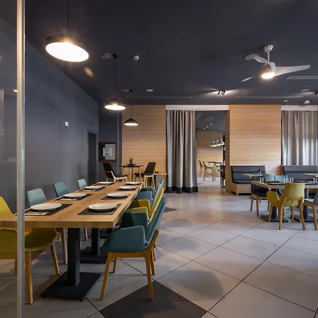 Bleecker Hotels-2