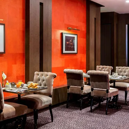 Best Western Premier de La Poste&Spa-2