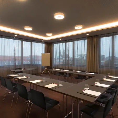 Adina Apartment Hotel Nuremberg-2