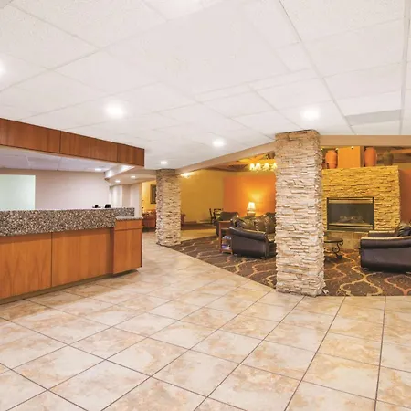 Mountain Valley Inn & Suites-2