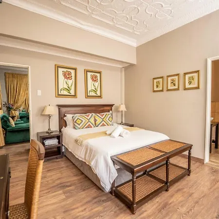 Fatmols Guest Lodge-3