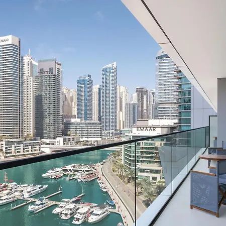 Vida Dubai Marina & Yacht Club-2