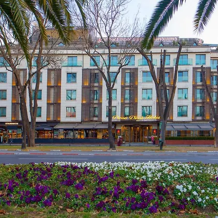 Dosso Dossi Hotels & Spa Downtown-3