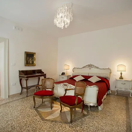 Hotel Donna Lucia-3