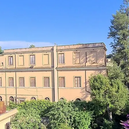 Villa Riari Garden-2