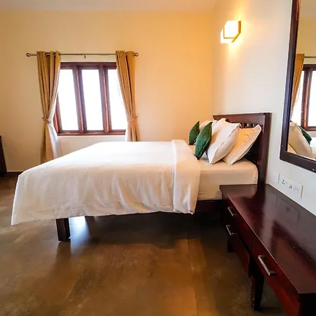 Solaris Beach View Resort & Spa By Voye Homes-3