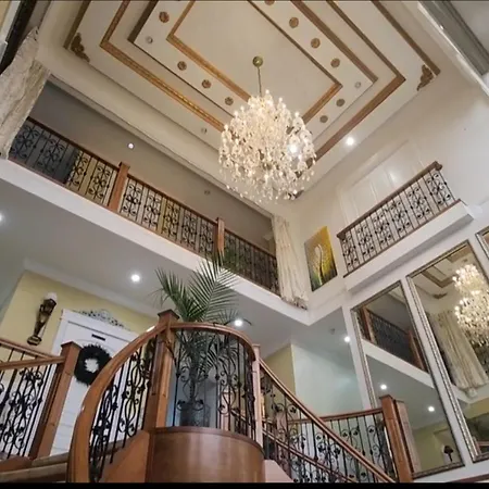 Royal Empress Hotel-2