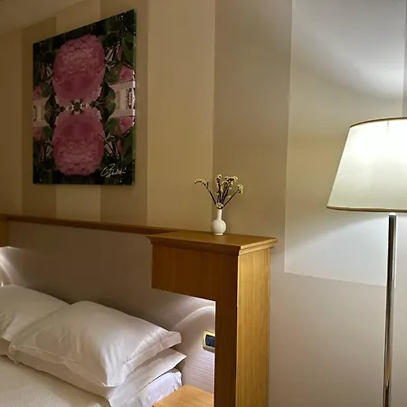 Relais Concorde-2