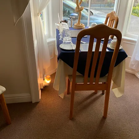Cunard Guest House-2