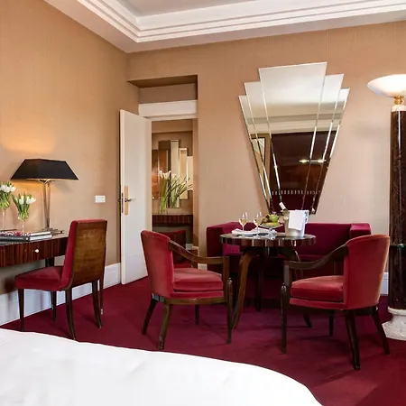 Hotel Lord Byron - Small Luxury Hotels Of The World-2