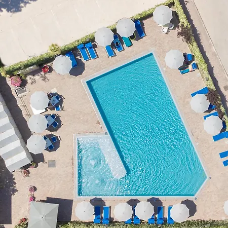 Hotel Colorado Cesenatico-3
