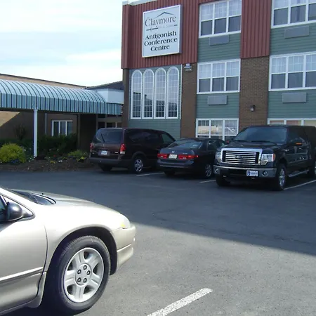 Claymore Inn And Suites-2