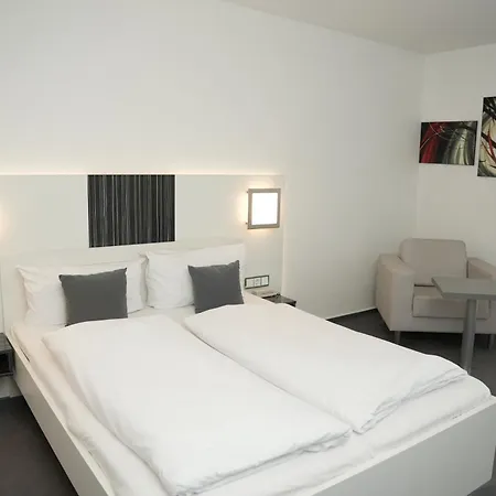 Weber Hotel Mannheim-3