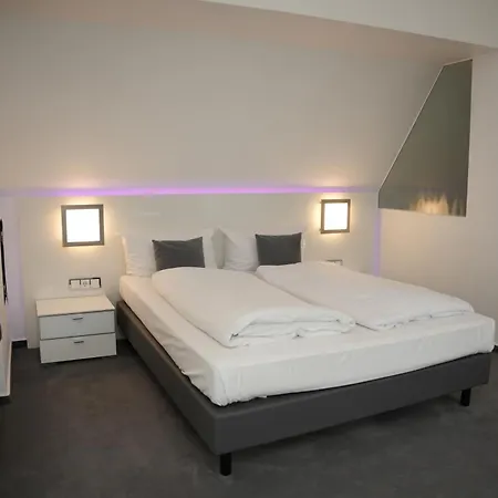 Weber Hotel Mannheim-2