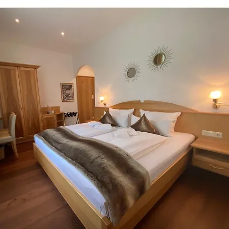 Turmhaus Boutique Hotel-3