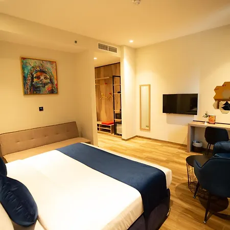 Kingsgate Canal Hotel By Millennium-3