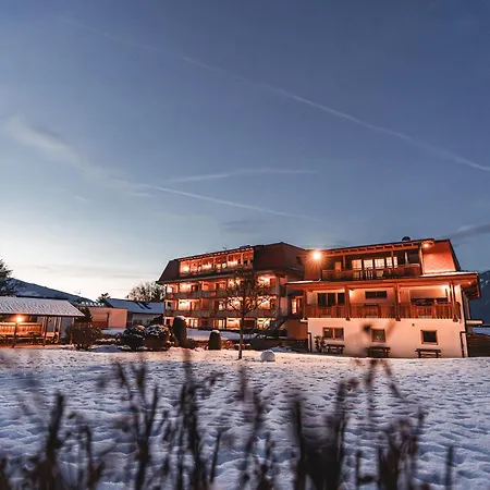 Hotel Reischach-2