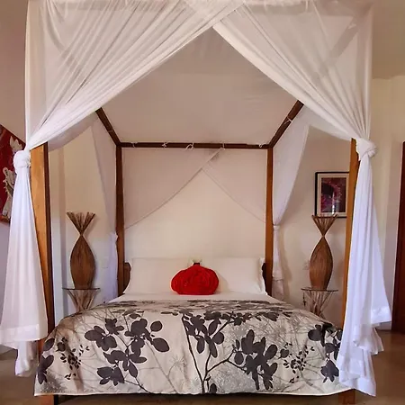 Guest House Villa 2 Santos-3