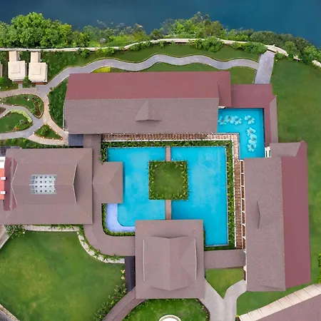 Radisson Blu Plaza Resort & Convention Centre Karjat-2