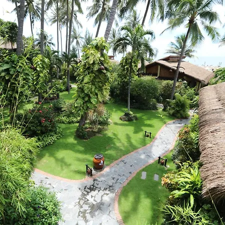 Bamboo Village Beach Resort&Spa-3