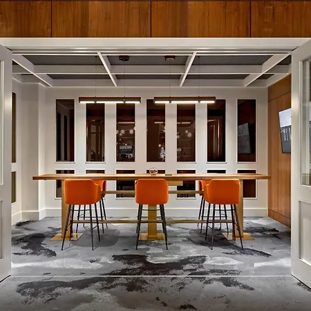 Courtyard By Marriott Calgary South-3