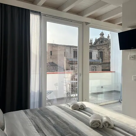 Papireto Rooms-2