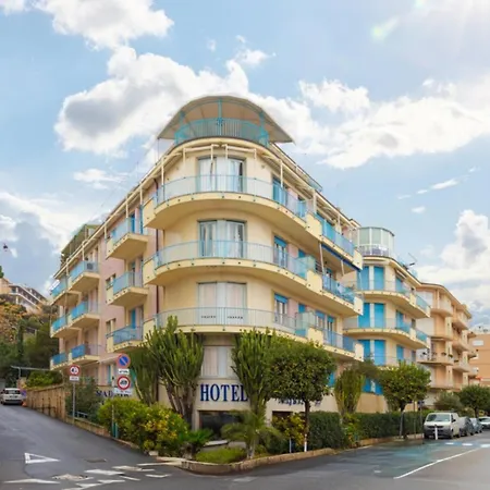 Lvg Hotel Collection - Majestic-2